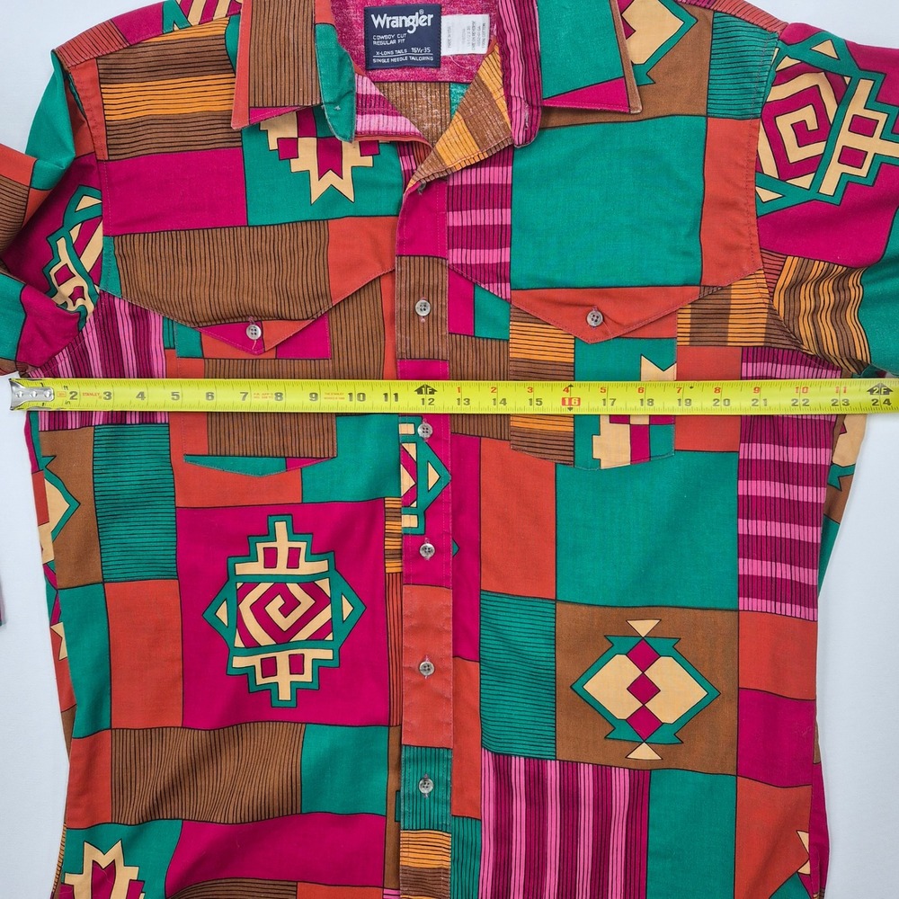 Wrangler Cowboy Cut Western Shirt Mens 16.5-35 Aztec Geometric Patchwork USA - Picture 8 of 11